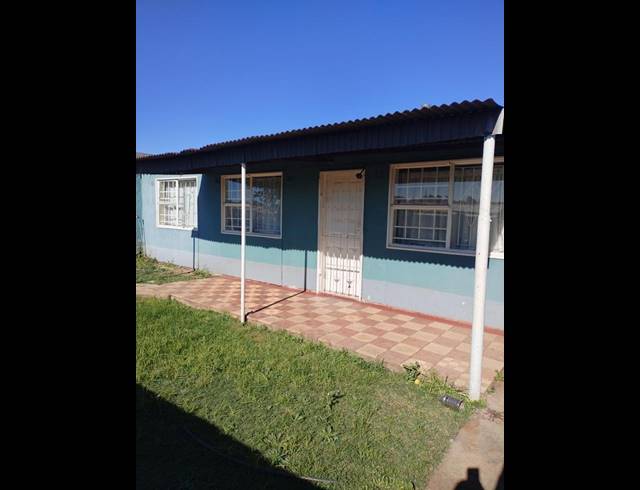 3 BEDROOM PROPERTY TO RENT IN KLIPSPRUIT WEST